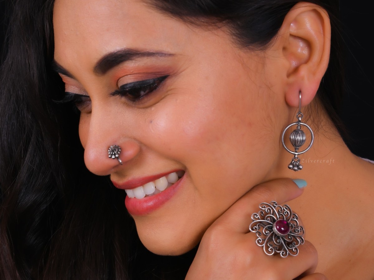 How To Buy The Best Silver Jewellery&nbsp;Online?